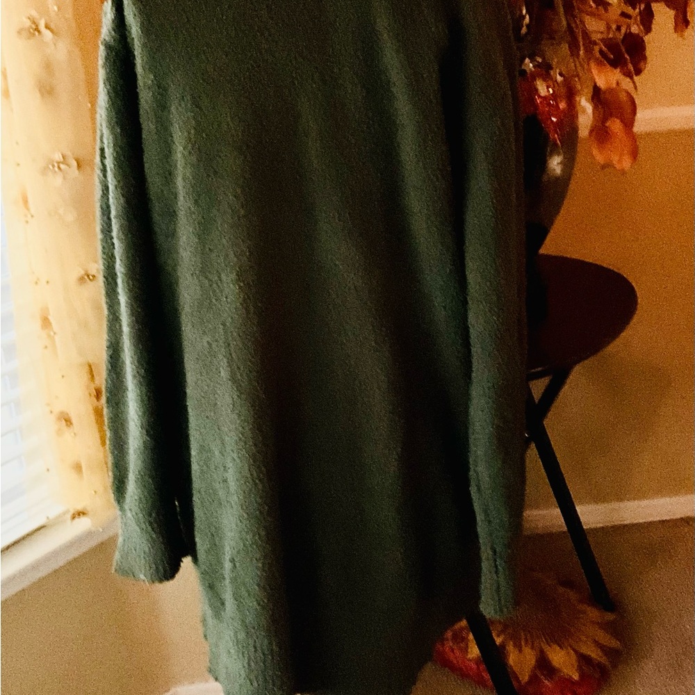 Cozy Green Warm Sweater Cardigan   reduction sale 2026 - Picture 2 of 5